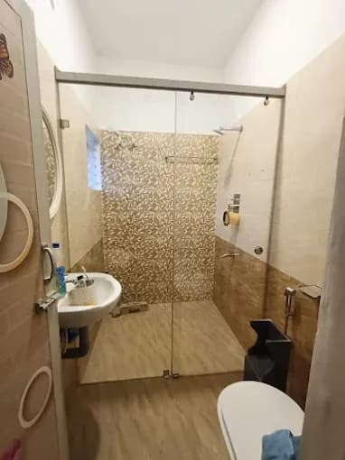 Luxury Shower Enclosure – Rajendra Glass House
